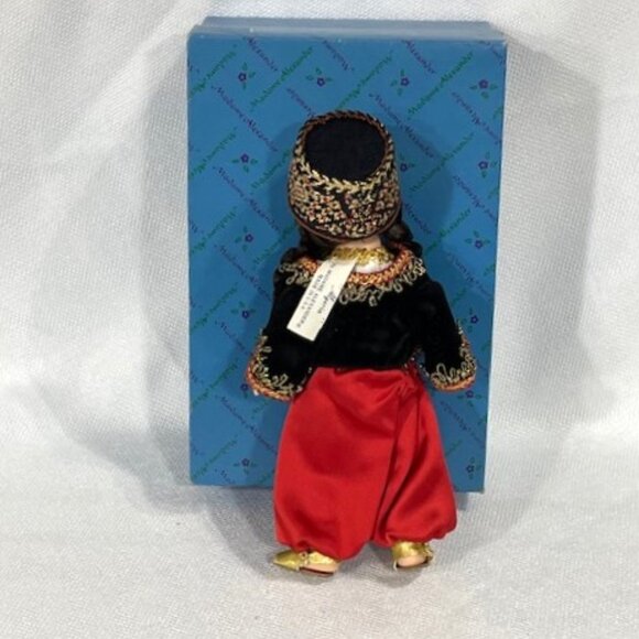 Madame Alexander restrung 8" Algeria doll. - Picture 5 of 7